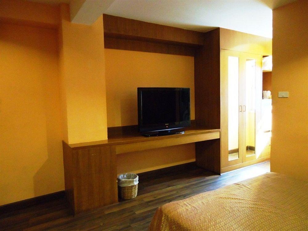 בנגקוק Oyo 437 Hostel Na Nara מראה חיצוני תמונה