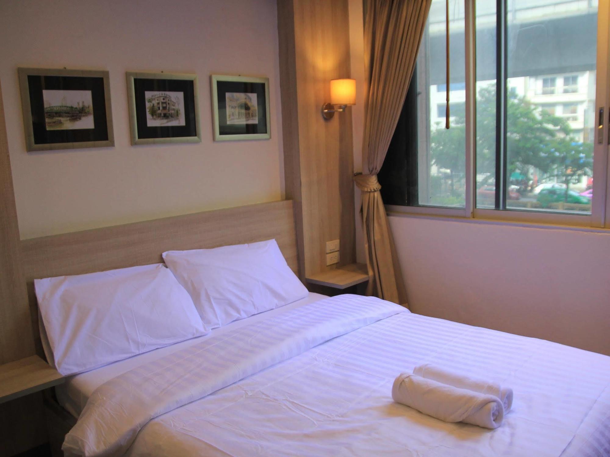 בנגקוק Oyo 437 Hostel Na Nara מראה חיצוני תמונה