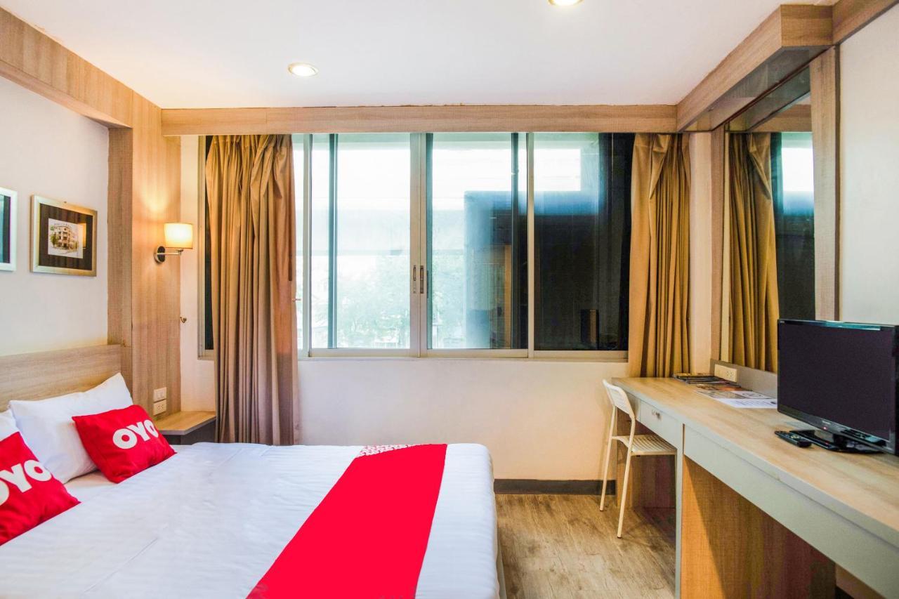 בנגקוק Oyo 437 Hostel Na Nara מראה חיצוני תמונה